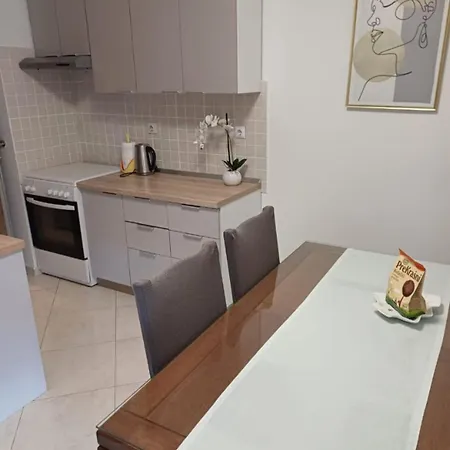 Alba Apartment