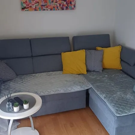 Alba Apartment *